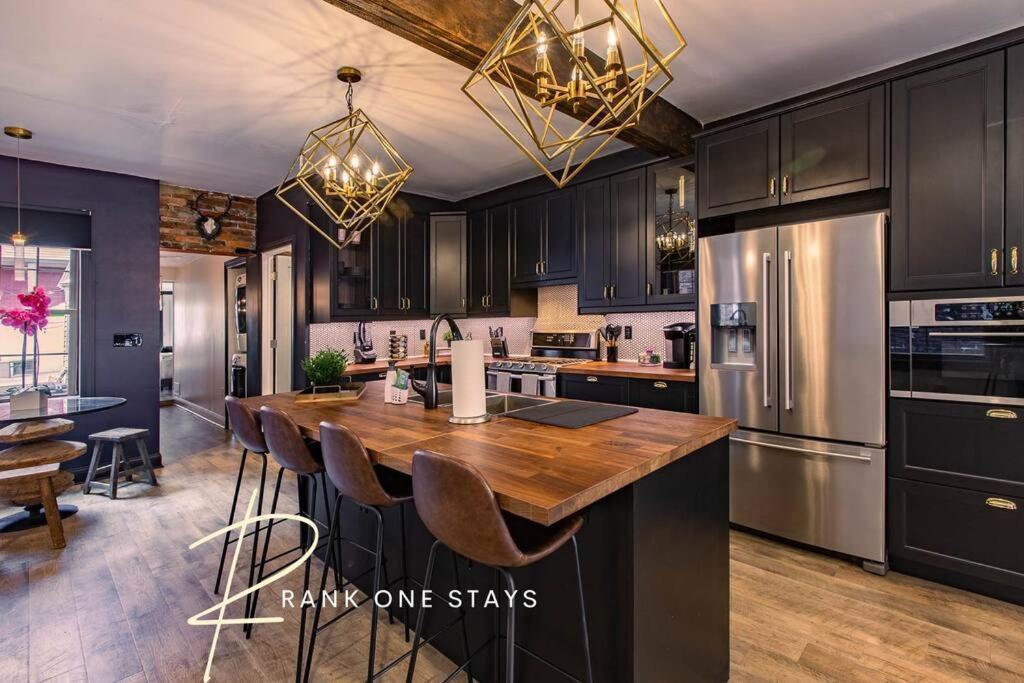 Вилла King Bed / Free Parking / Bbq / Fire Pit / Arcade Питтсбург Экстерьер фото